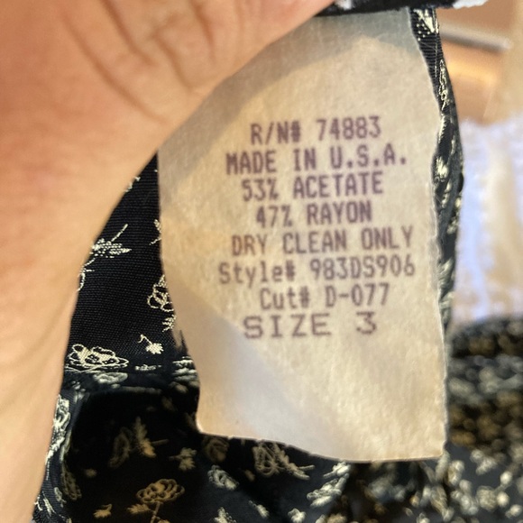 Vintage 80s Puff Sleeve Pleated Front Tiny Roses Floral Print Mini Dress - Picture 6 of 8